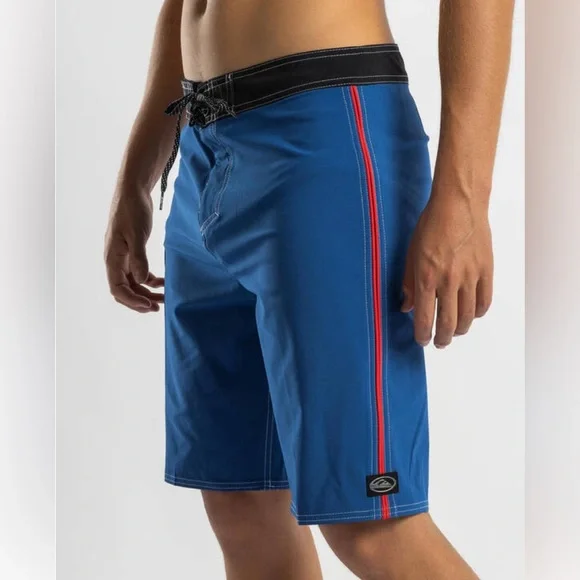 Quiksilver Saturn Blue Boardshort Swim Trunks SIZE 14 Board Short - Picture 1 of 15